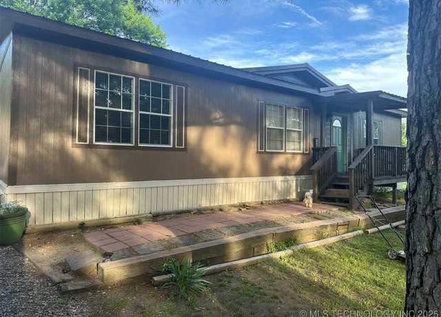 Property at 300 NE 4th, Wilburton, OK 74578, 3 beds, 2 baths