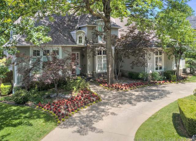 Property at 3661 S Lewis Ave, Tulsa, OK 74105, 4 beds, 4.5 baths