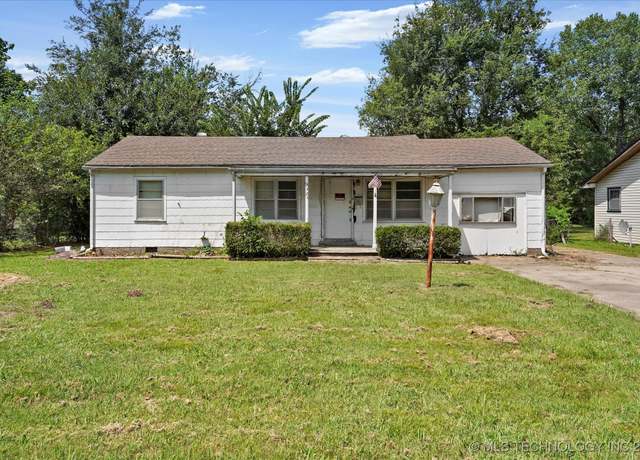 Property at 532 S Liberty Ave, Okmulgee, OK 74447, 3 beds, 1.5 baths
