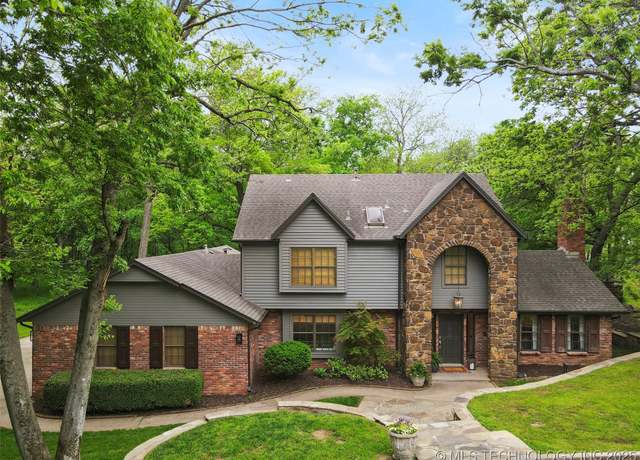 Property at 9202 N 182nd East Ave, Owasso, OK 74055, 5 beds, 3.5 baths