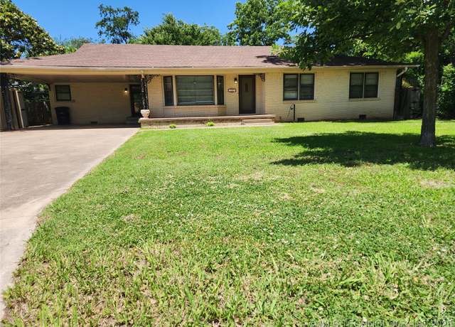 Property at 10 W Midland, Shawnee, OK 74804, 3 beds, 2 baths