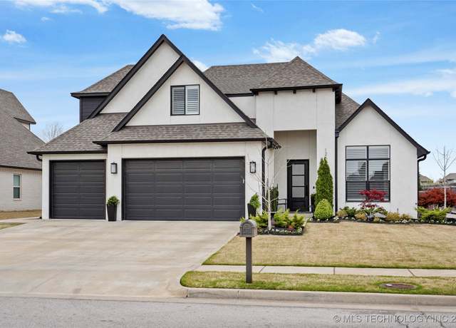 Property at 12658 S 73rd East Ave, Bixby, OK 74008, 4 beds, 3.5 baths