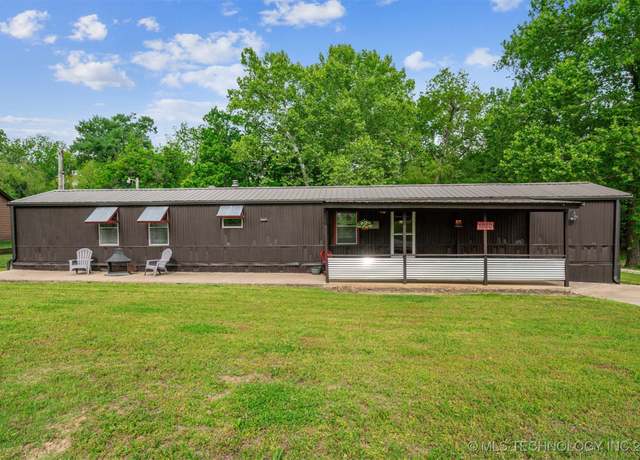 Property at 1060 N Stockman Rd, Skiatook, OK 74070, 3 beds, 2 baths
