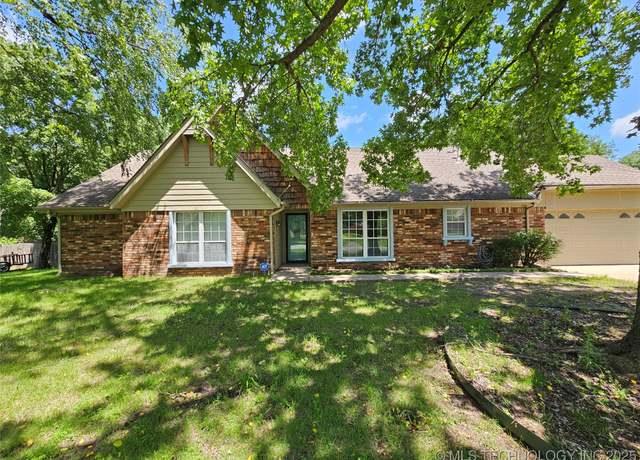 Property at 12717 E 133rd Pl S, Broken Arrow, OK 74011, 3 beds, 2 baths