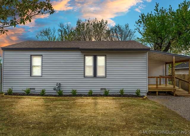Property at 306 W 38th St, Sand Springs, OK 74063, 3 beds, 1 bath