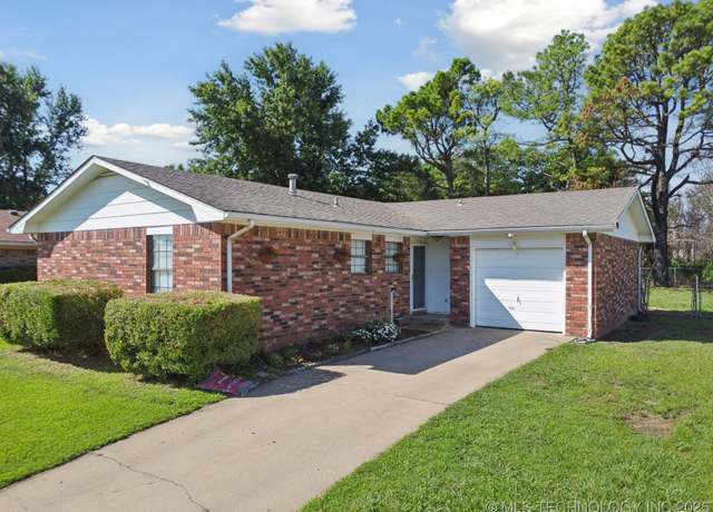 Property at 126 Birch Dr, Mannford, OK 74044, 3 beds, 1.5 baths