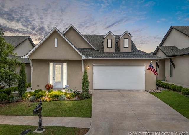 Property at 1228 W 85th Ct S, Tulsa, OK 74132, 2 beds, 2 baths