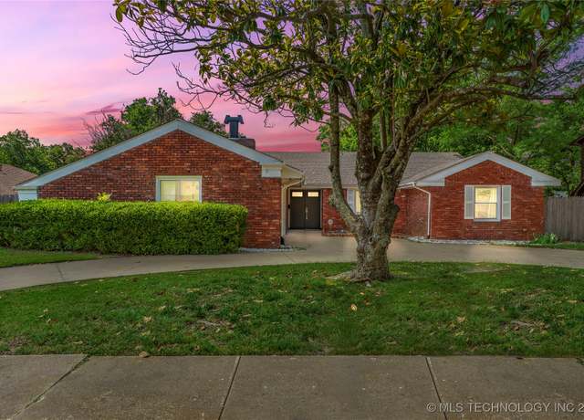 Property at 7532 E 55th Pl, Tulsa, OK 74145, 4 beds, 2 baths