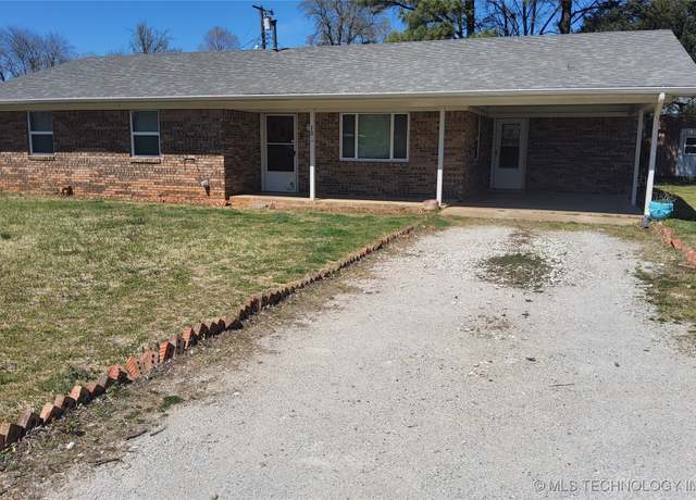 Property at 106 Section Line, Calera, OK 74730, 3 beds, 2 baths
