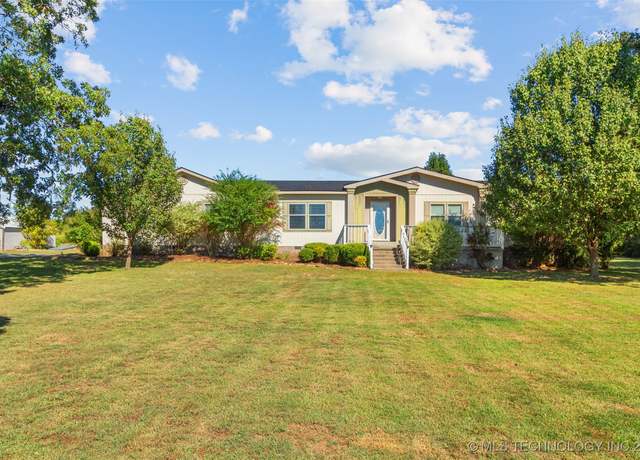 Property at 10826 County Road 3585, Ada, OK 74820, 4 beds, 2 baths