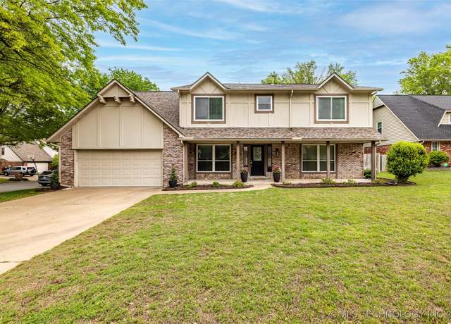 Property at 10603 E 99th Pl, Tulsa, OK 74133, 4 beds, 2.5 baths