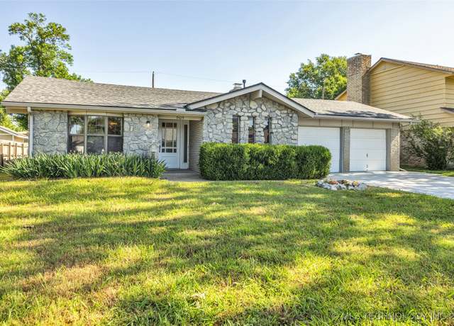Property at 9429 E 36th St, Tulsa, OK 74145, 3 beds, 2 baths