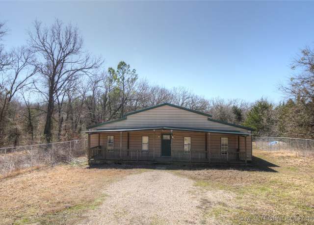 Property at 136 Pine St, Mead, OK 73449, 4 beds, 2 baths