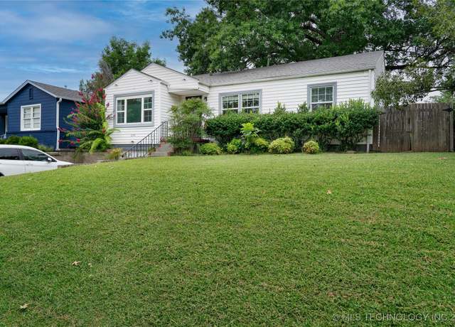 Property at 2539 E 17th St, Tulsa, OK 74104, 3 beds, 2 baths