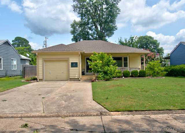 Property at 312 Drexel Pl, Muskogee, OK 74403, 4 beds, 2 baths
