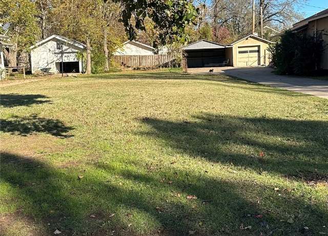 Property at 217 W 9th Ave, Bristow, OK 74010