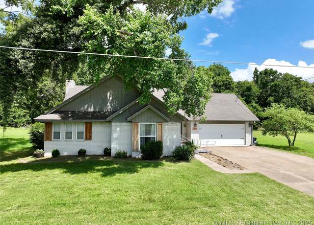 Property at 114245 S 4172 Rd, Checotah, OK 74426, 3 beds, 2 baths