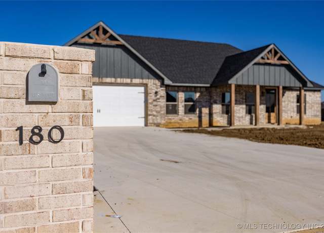 Property at 180 Maple Leaf Dr, Durant, OK 74701, 4 beds, 2 baths