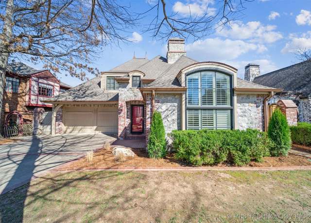 Property at 219 E 28th St, Tulsa, OK 74114, 4 beds, 2.5 baths