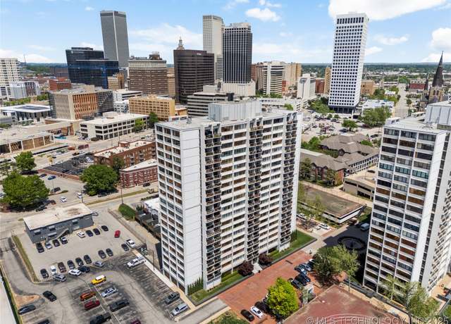 Property at 450 W 7th St #1902, Tulsa, OK 74119, 1 bed, 1 bath