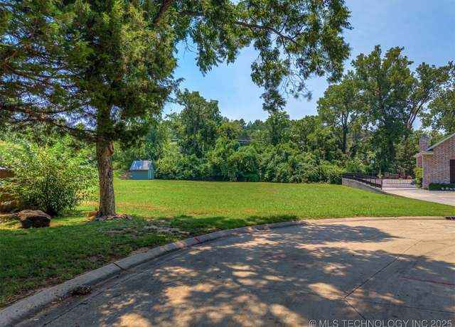 Property at 8015 S Braden Ave, Tulsa, OK 74136