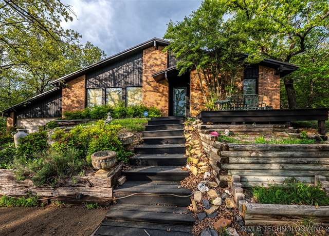 Property at 3838 Court, Sulphur, OK 73086, 3 beds, 2 baths