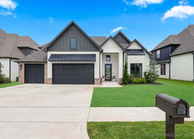 Property at 4255 S 173rd EastAvenue, Tulsa, OK 74134, 5 beds, 4.5 baths