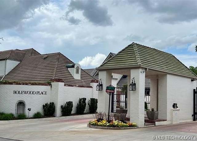 Property at 4823 S Zunis Ave, Tulsa, OK 74105
