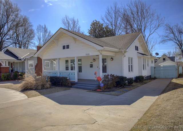 Property at 1928 E 14th St, Tulsa, OK 74104, 2 beds, 1 bath