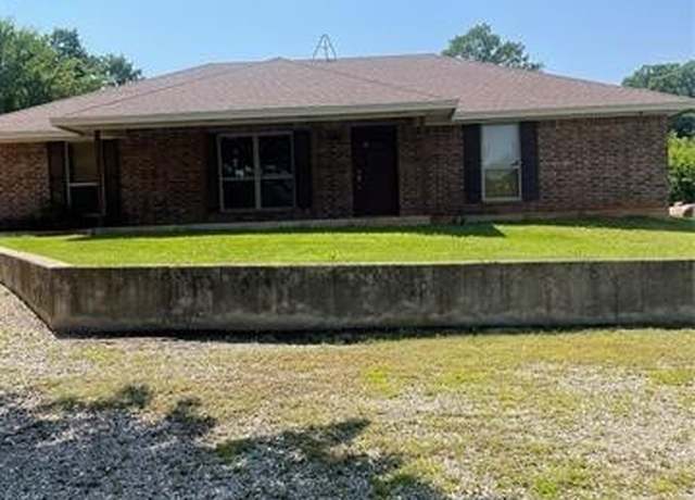 Property at 222 S Smith, Bennington, OK 74723, 3 beds, 2 baths