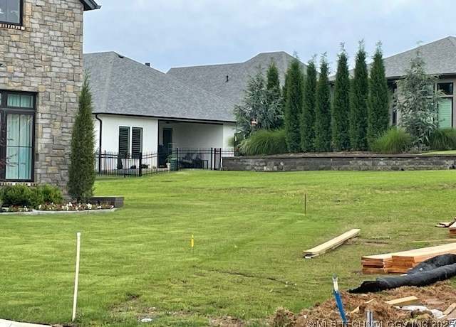 Property at 912 W 85th St, Tulsa, OK 74132