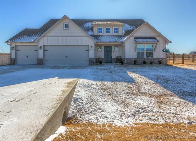 Property at 3574 E 155th St, Bixby, OK 74008, 3 beds, 2 baths