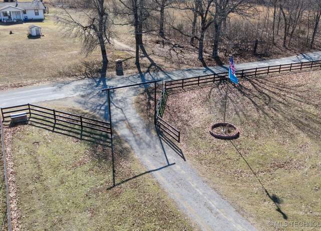 Property at 6175 SE 583 Dr, Locust Grove, OK 74352, 4 beds, 2 baths