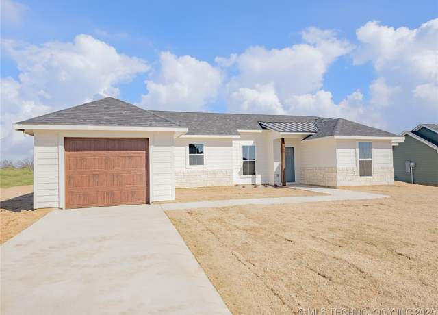 Property at 55 Treaty, Calera, OK 74730, 4 beds, 2 baths
