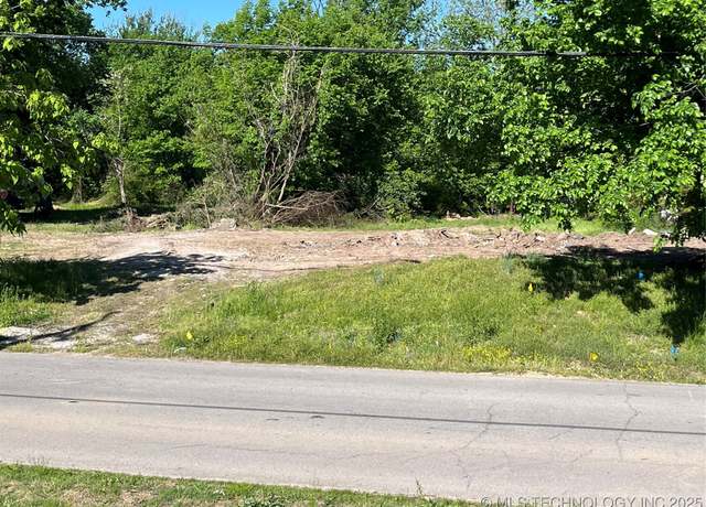 Property at 500 S Division St, Coweta, OK 74429