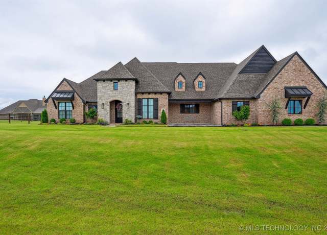 Property at 11325 S 212th EastAvenue, Broken Arrow, OK 74014, 4 beds, 2.5 baths