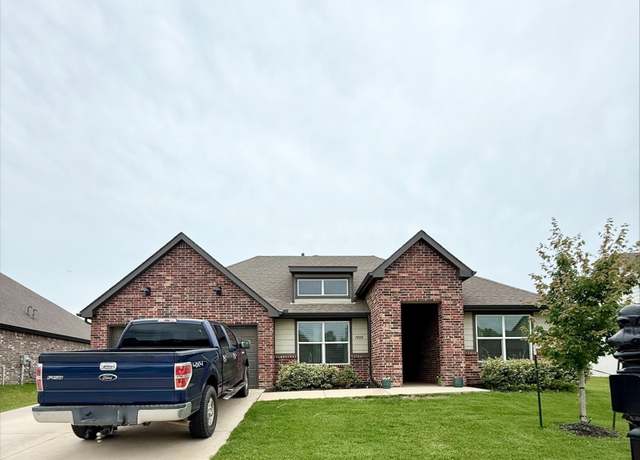 Property at 7208 E 154th Pl S, Bixby, OK 74008, 4 beds, 2 baths