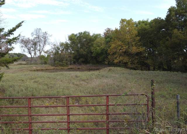Property at E 1010 Rd, Castle, OK 74833