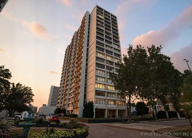 Property at 450 W 7th St Unit 100-1709E, Tulsa, OK 74119, 1 bed, 1 bath