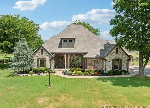 Property at 18805 E Crooked Oak Dr, Owasso, OK 74055, 4 beds, 3 baths