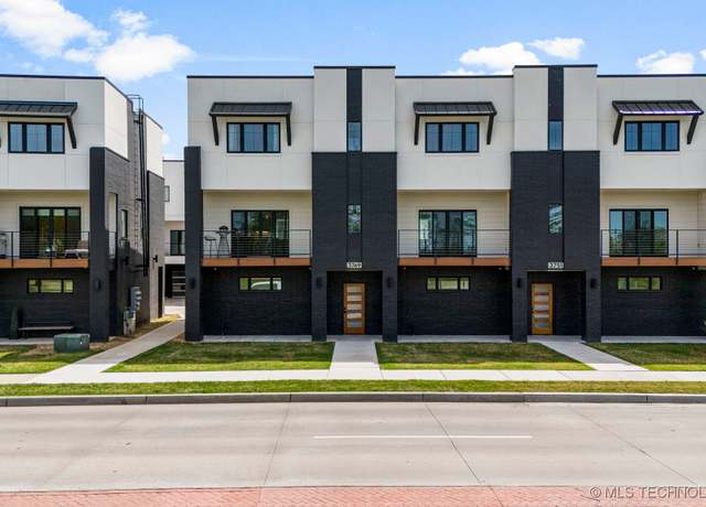 Property at 3777 S Riverside Dr #3777, Tulsa, OK 74105, 2 beds, 2.5 baths