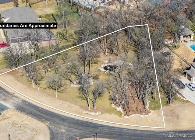 Property at 17575 E Anthem Ridge Rd, Owasso, OK 74055