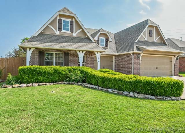 Property at 15610 E 91st St, Owasso, OK 74055, 3 beds, 2 baths
