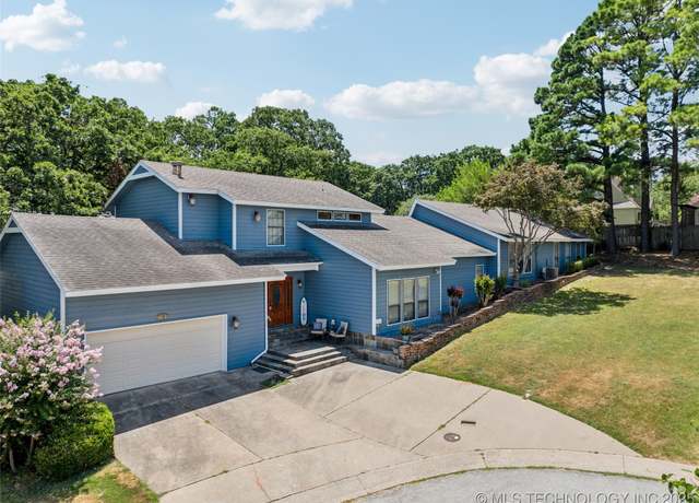 Property at 6226 E 98th St, Tulsa, OK 74137, 3 beds, 3.5 baths
