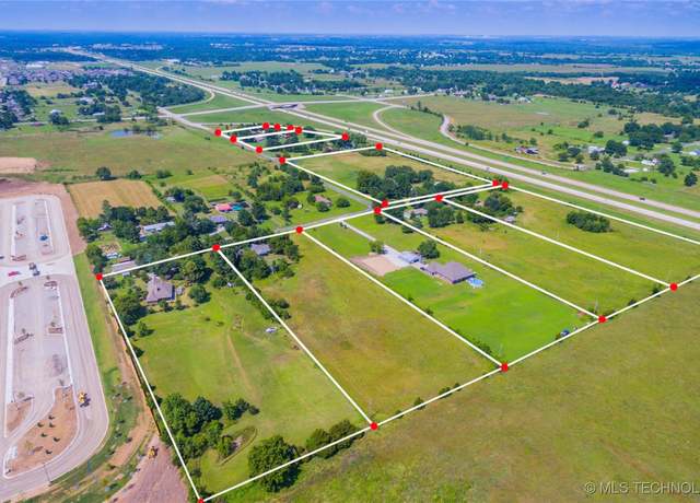 Property at 13420 E 122nd St N, Collinsville, OK 74021