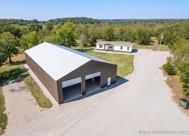 Property at 4200 W 730 Rd, Hulbert, OK 74441, 3 beds, 2 baths
