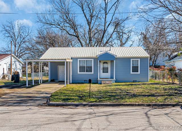 Property at 904 A St NW, Ardmore, OK 73401, 2 beds, 1 bath