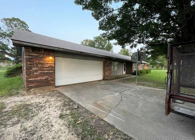 Property at 10869 Tims, Marietta, OK 73448, 3 beds, 2 baths