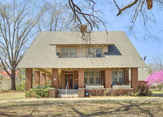 Property at 820 N Grand Ave, Okmulgee, OK 74447, 3 beds, 1.5 baths