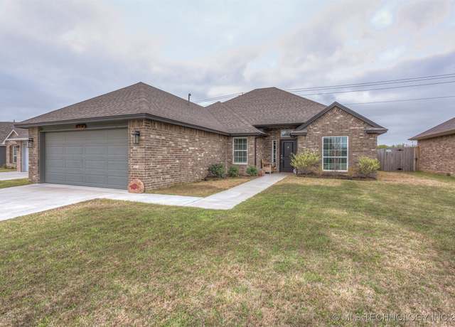Property at 10930 S 274th EastAvenue, Coweta, OK 74429, 4 beds, 2 baths